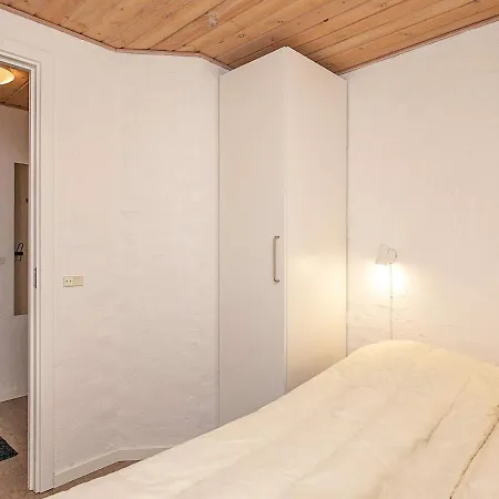 Grand Home, Σπίτι διακοπών